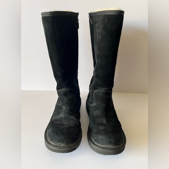 UGG Australian Suede Embroidered Black Shearling Sheepskin Lined Winter Boots - Picture 2 of 9